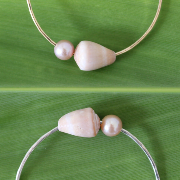 Blush Shell Bangle