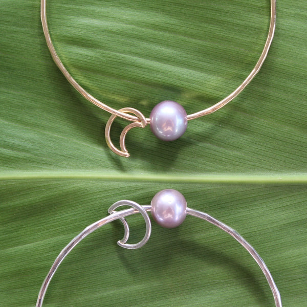 Lavender Pearl Bangle