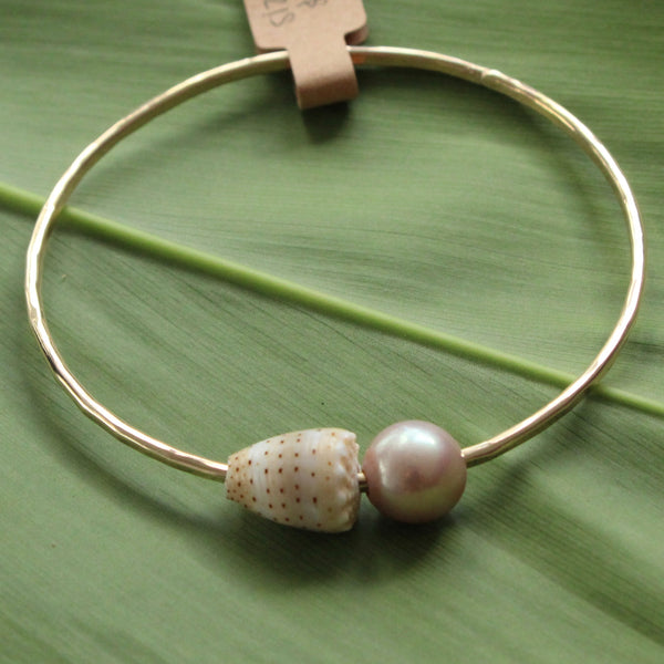 Size 8 Gold 12 GA - Shell & Pink Edison Pearl Bangle